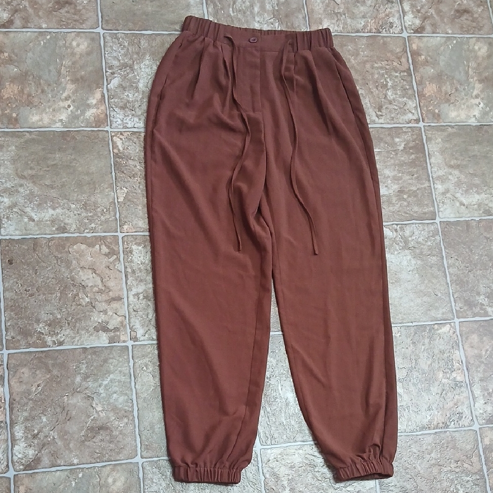 EUC Relaxed Baloon Casual Pants Slacks Brown Stretch Light CRop Ankle Small